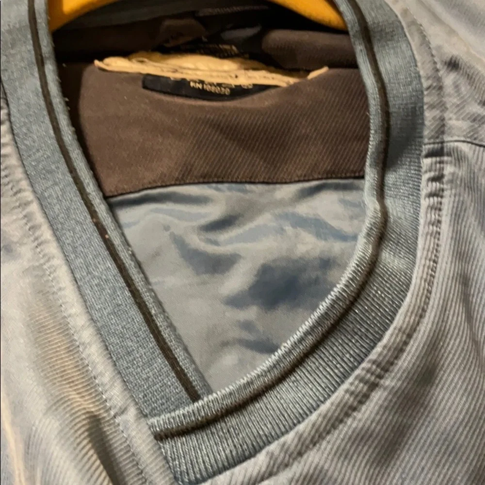 Devon & Jones “muscle” shirt (mlb)
